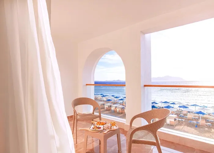 Pickalbatros Palace "aqua Park" Resort 5*