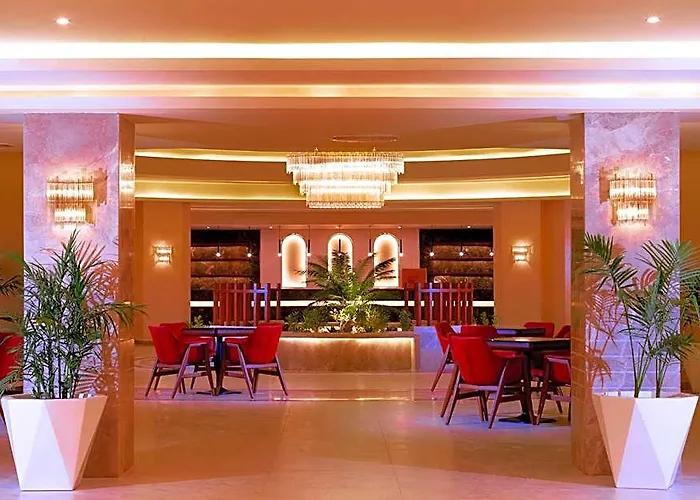 Pickalbatros Palace "aqua Park" Üdülőközpont 5*